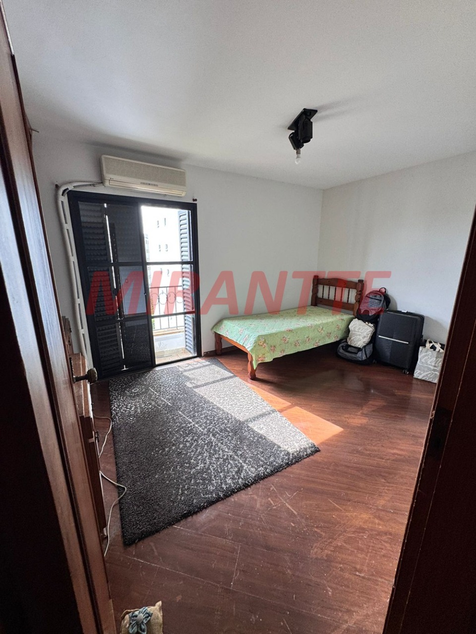 Apartamento de 200m² com 4 quartos em Santana
