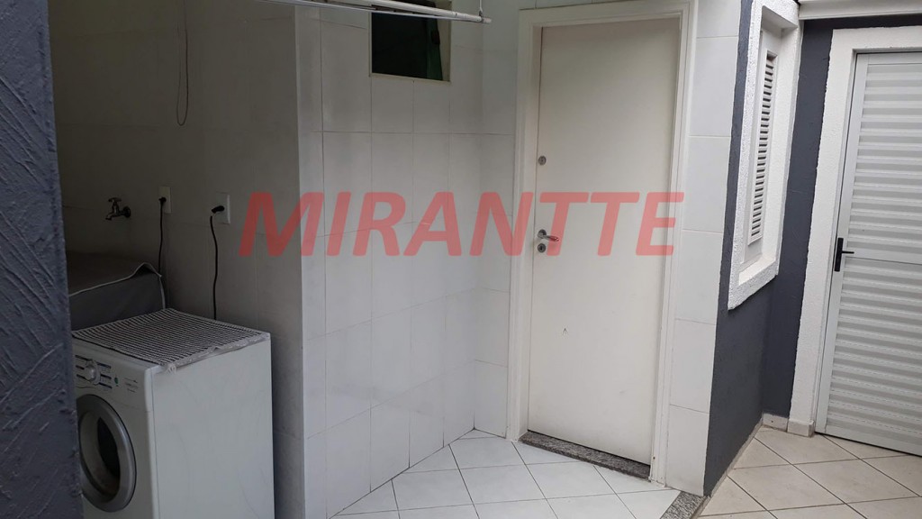Sobrado de 138m² com 3 quartos em Parada Inglesa