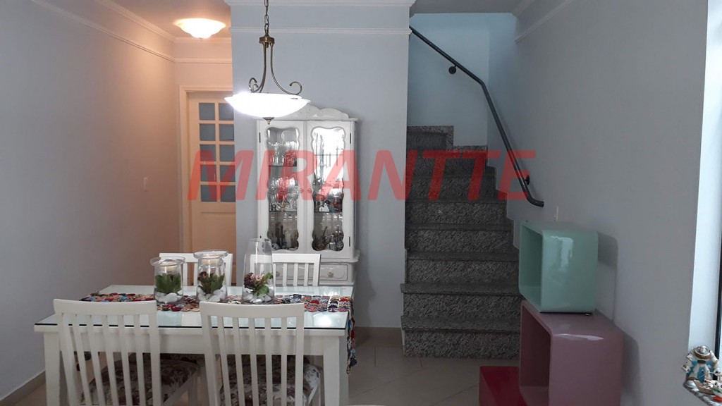 Sobrado de 138m² com 3 quartos em Parada Inglesa