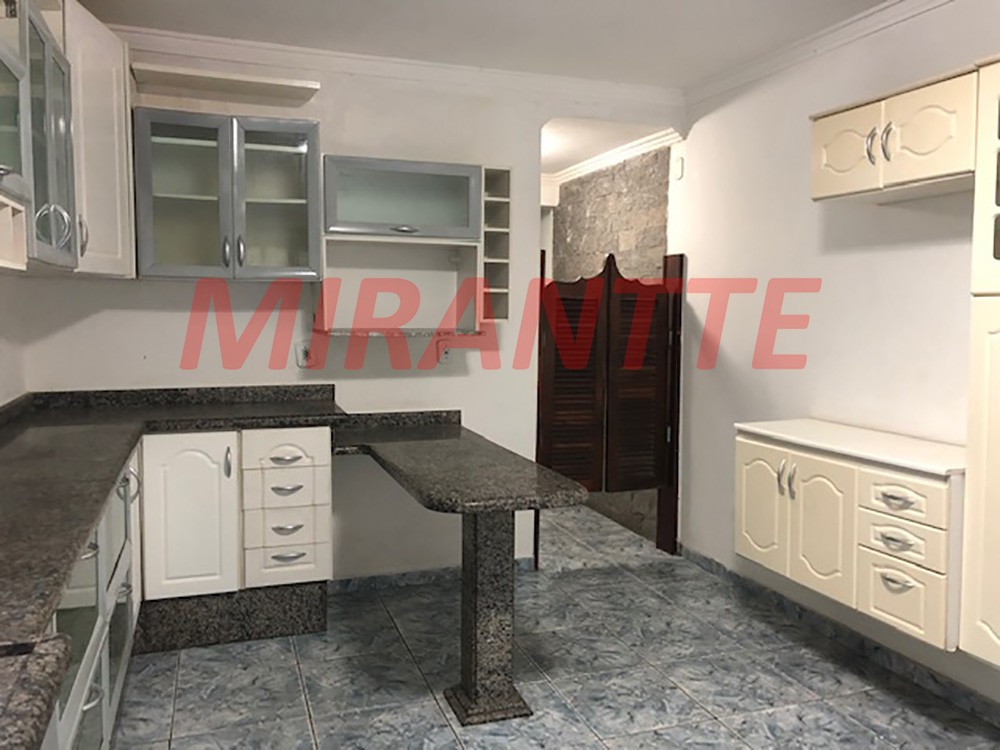 Sobrado de 208m² com 3 quartos em Tucuruvi