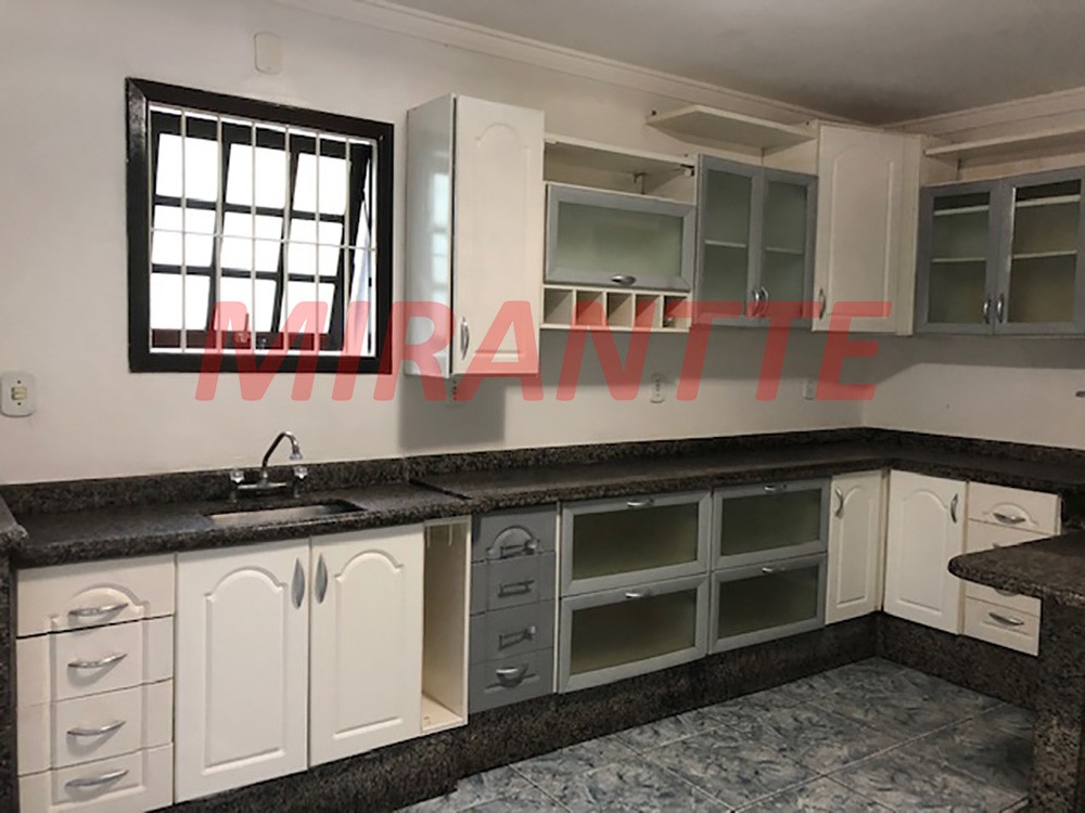 Sobrado de 208m² com 3 quartos em Tucuruvi