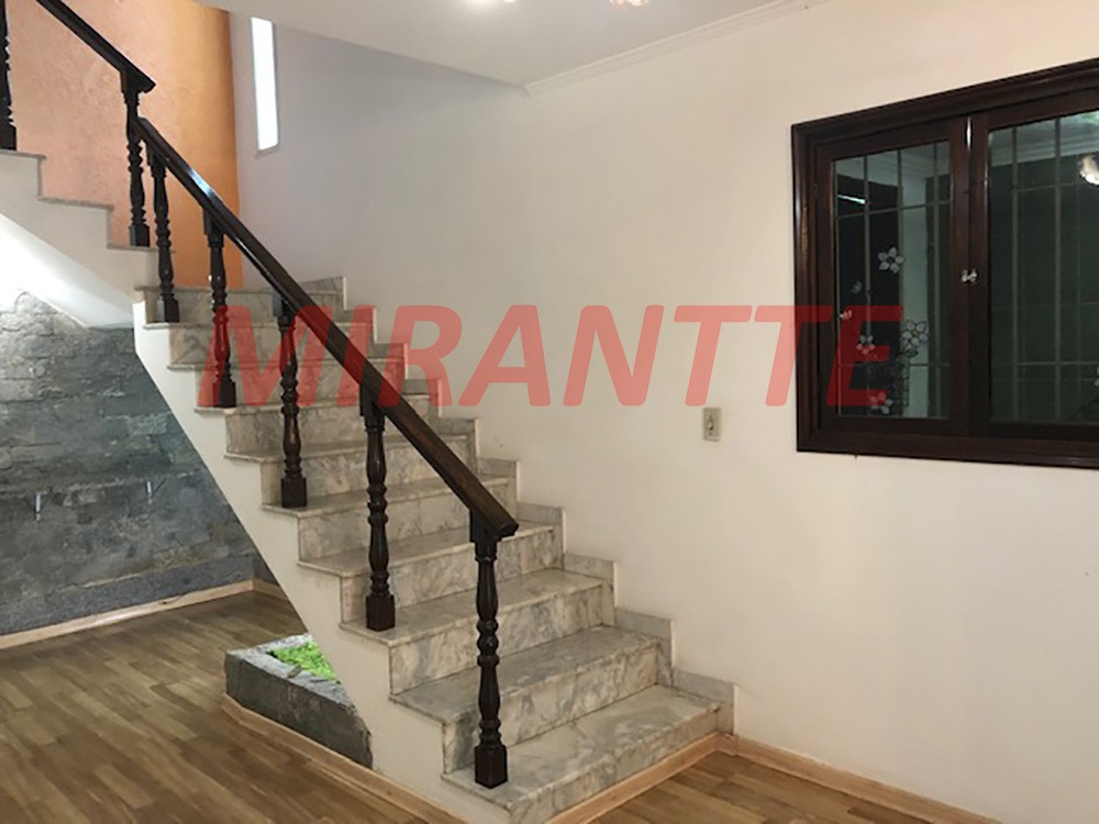 Sobrado de 208m² com 3 quartos em Tucuruvi