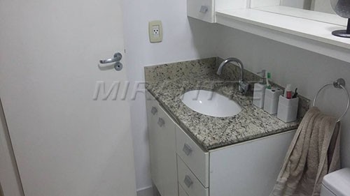Apartamento de 53m² com 2 quartos em Barra Funda