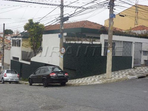 Comercial de 236m² em Penha