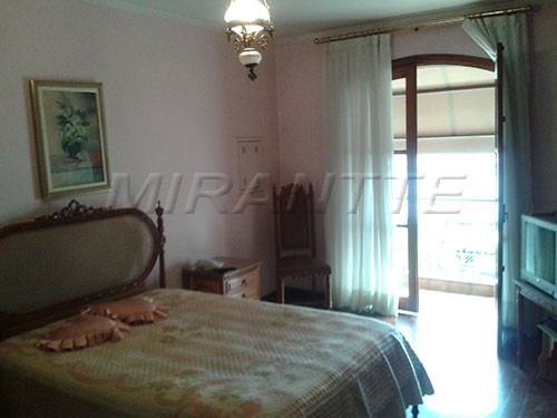Sobrado de 292m² com 3 quartos em Vila Guilherme