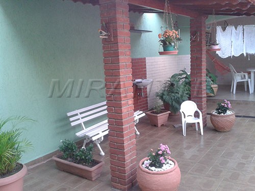 Sobrado de 292m² com 3 quartos em Vila Guilherme