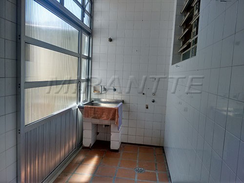 Casa terrea de 450m² com 3 quartos em Vila Albertina