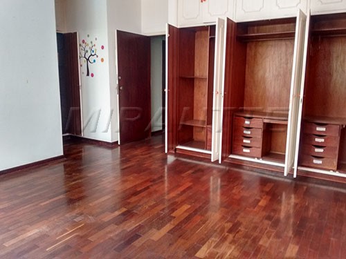 Casa terrea de 450m² com 3 quartos em Vila Albertina