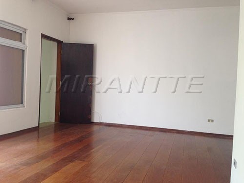 Casa terrea de 200m² com 3 quartos em Imirim