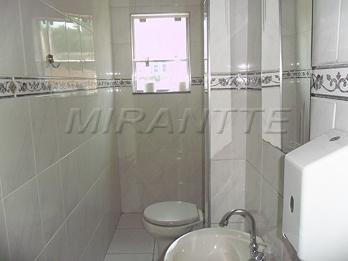 Comercial de 600m² em Santana
