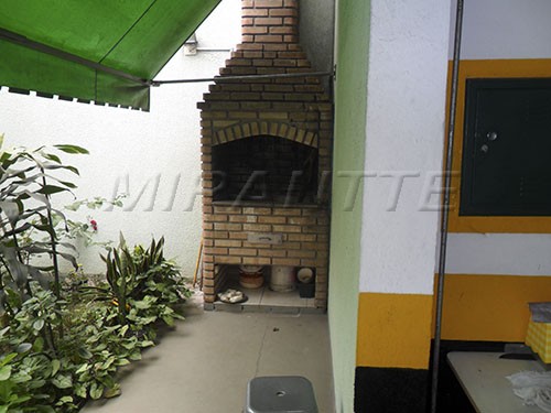 Comercial de 600m² em Santana