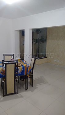 Comercial de 180m² em Vila Mazzei