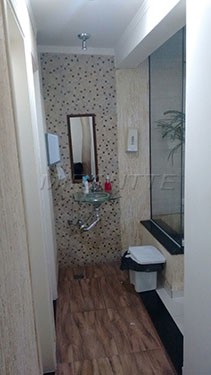 Comercial de 180m² em Vila Mazzei