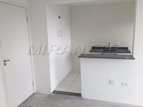 Apartamento de 46m² com 2 quartos em Vila Amalia