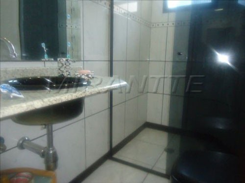 Sobrado de 195m² com 3 quartos em Vila Gustavo