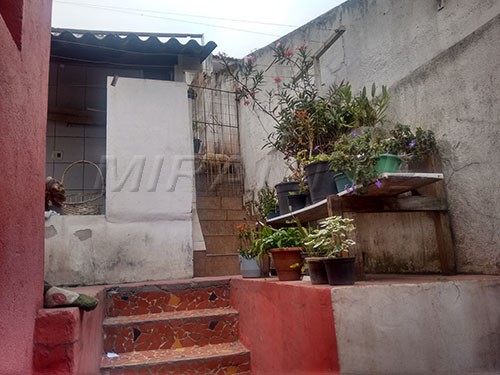 Casa terrea de 160m² com 2 quartos em Vila Nivi