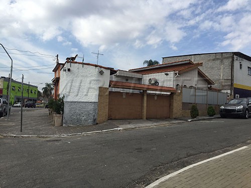 Casa terrea de 160m² com 2 quartos em Vila Nova Mazzei
