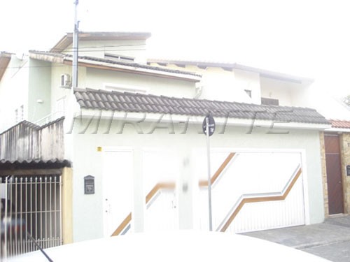 Sobrado de 270m² com 3 quartos em Vila Guilherme