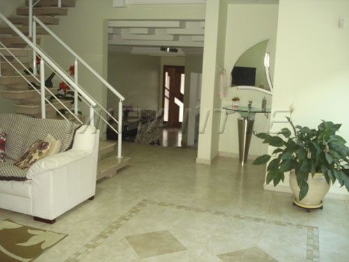 Sobrado de 270m² com 3 quartos em Vila Guilherme