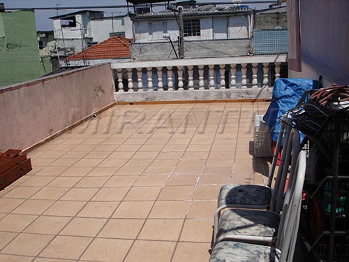 Sobrado de 170m² com 4 quartos em Parque Edu Chaves