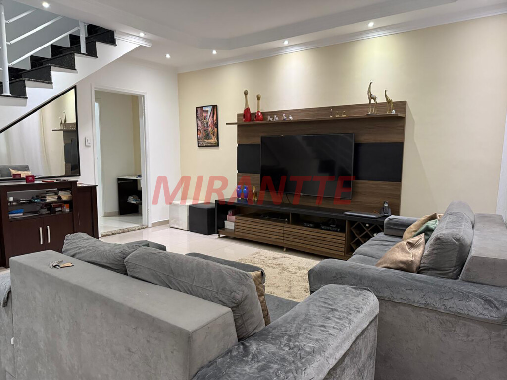Sobrado de 145m² com 3 quartos em Parque Casa De Pedra