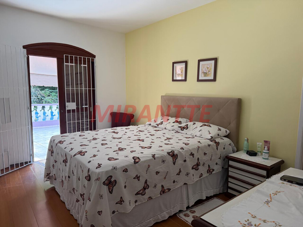 Sobrado de 145m² com 3 quartos em Parque Casa De Pedra