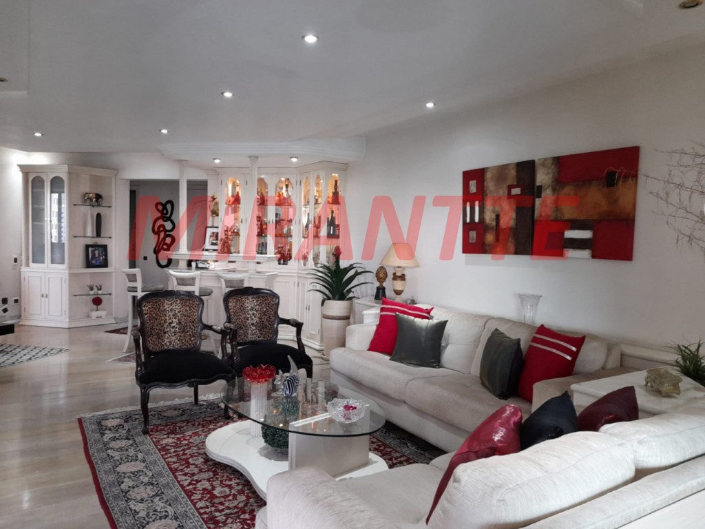 Apartamento de 308m² com 4 quartos em Santana