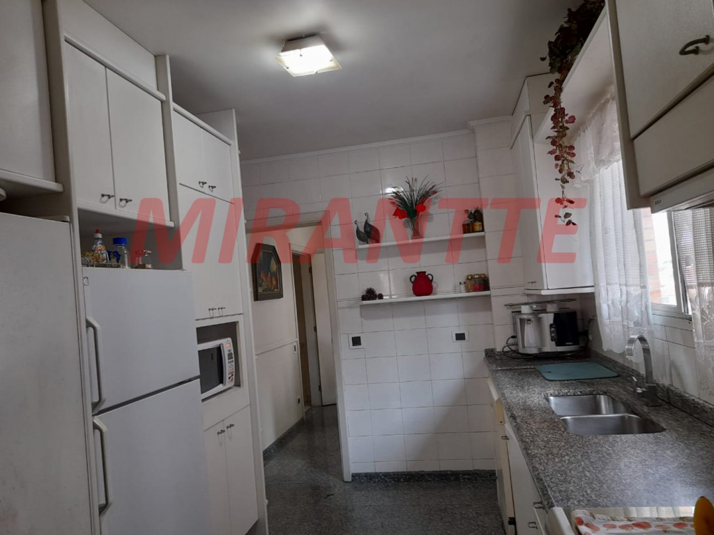 Apartamento de 308m² com 4 quartos em Santana