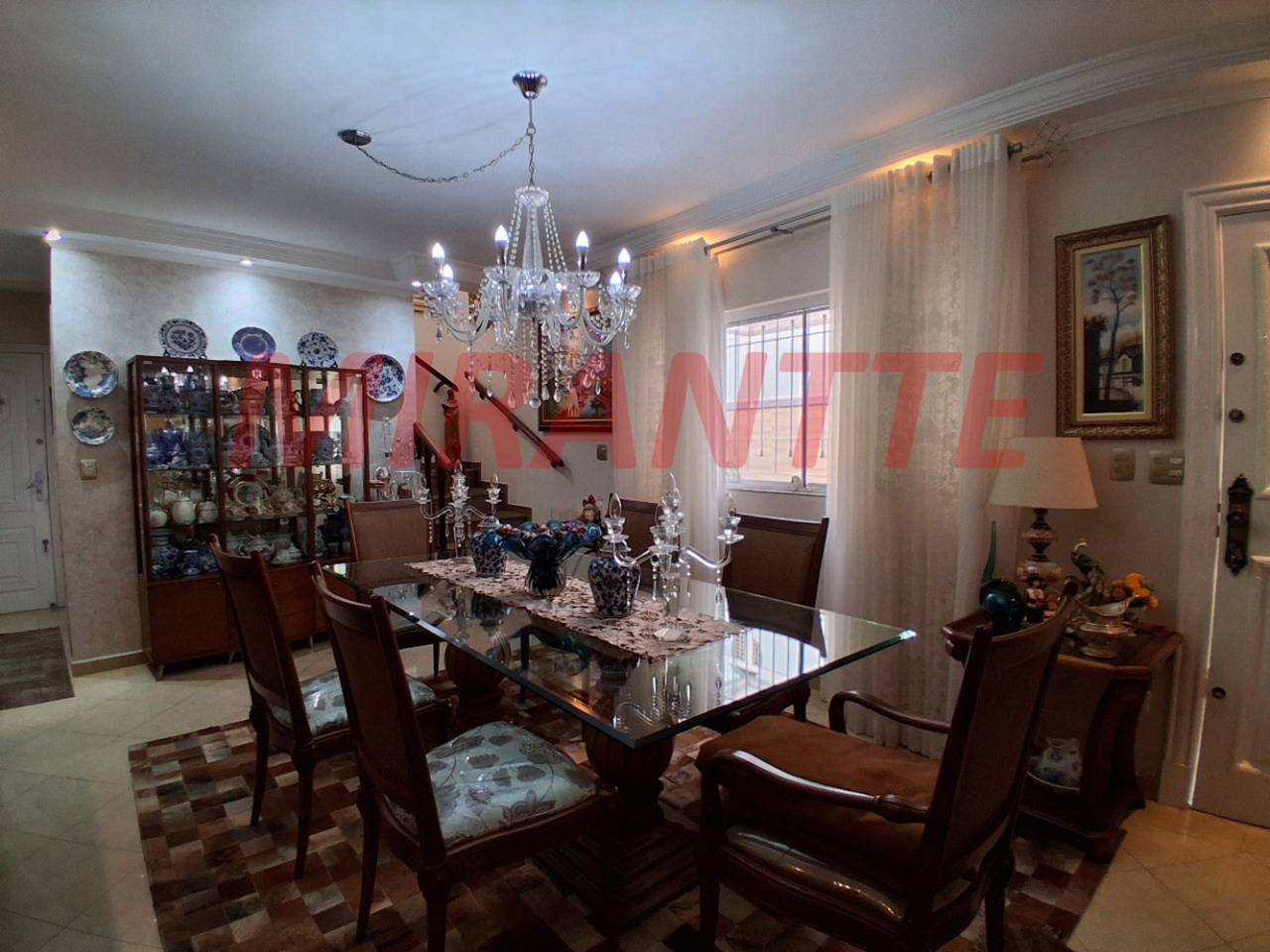 Sobrado de 202m² com 3 quartos em Parada Inglesa