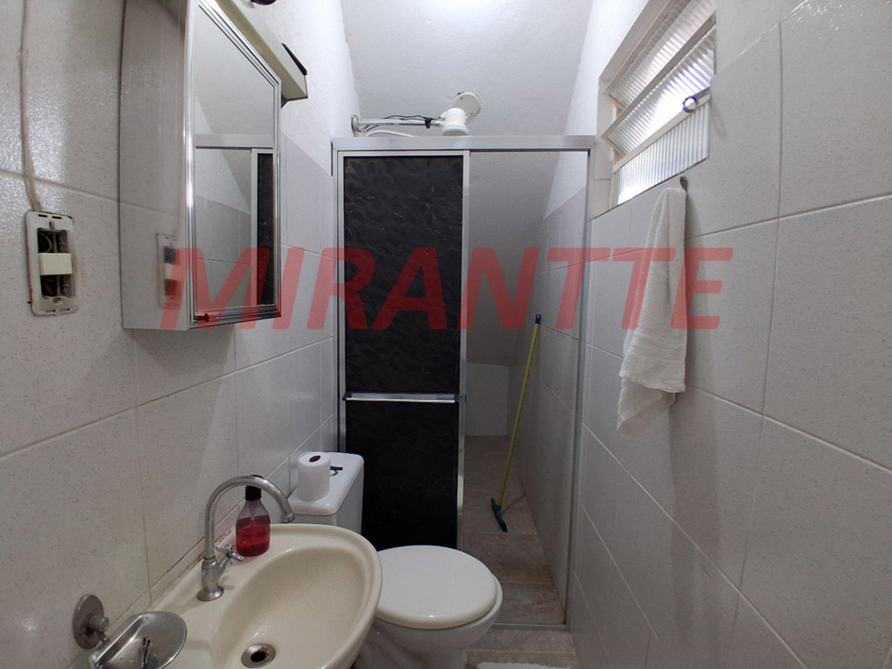 Sobrado de 202m² com 3 quartos em Parada Inglesa