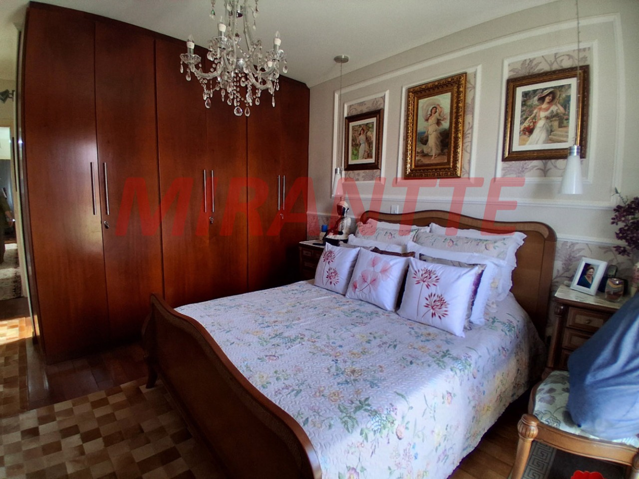 Sobrado de 202m² com 3 quartos em Parada Inglesa