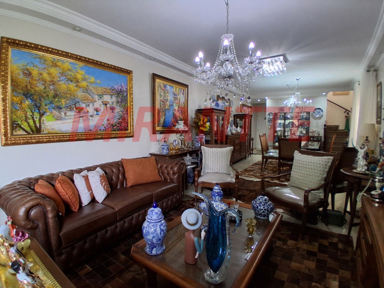 Sobrado de 202m² com 3 quartos em Parada Inglesa