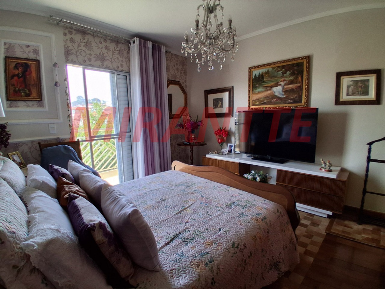 Sobrado de 202m² com 3 quartos em Parada Inglesa