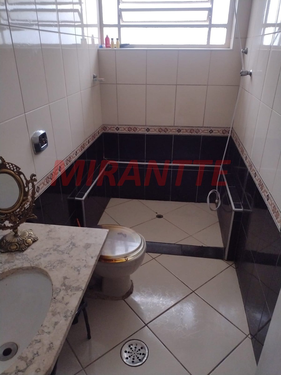 Sobrado de 300m² com 4 quartos em Jardim Virginia Bianca