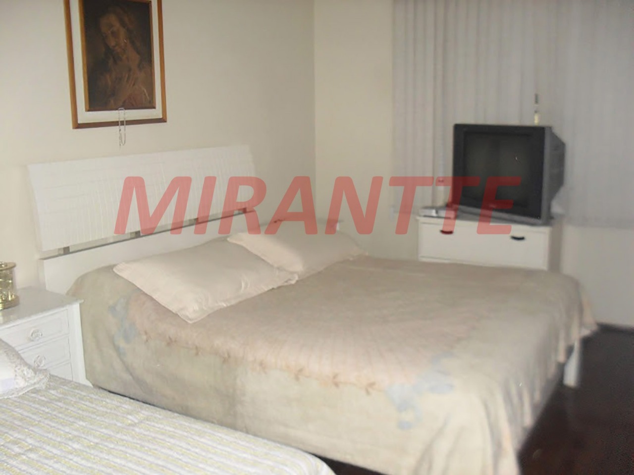 Sobrado de 300m² com 4 quartos em Jardim Virginia Bianca