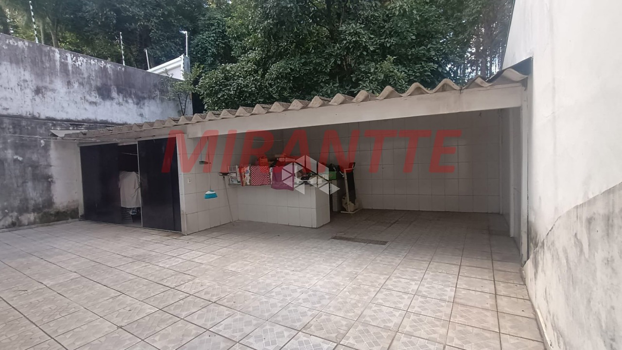 Sobrado de 300m² com 4 quartos em Jardim Virginia Bianca