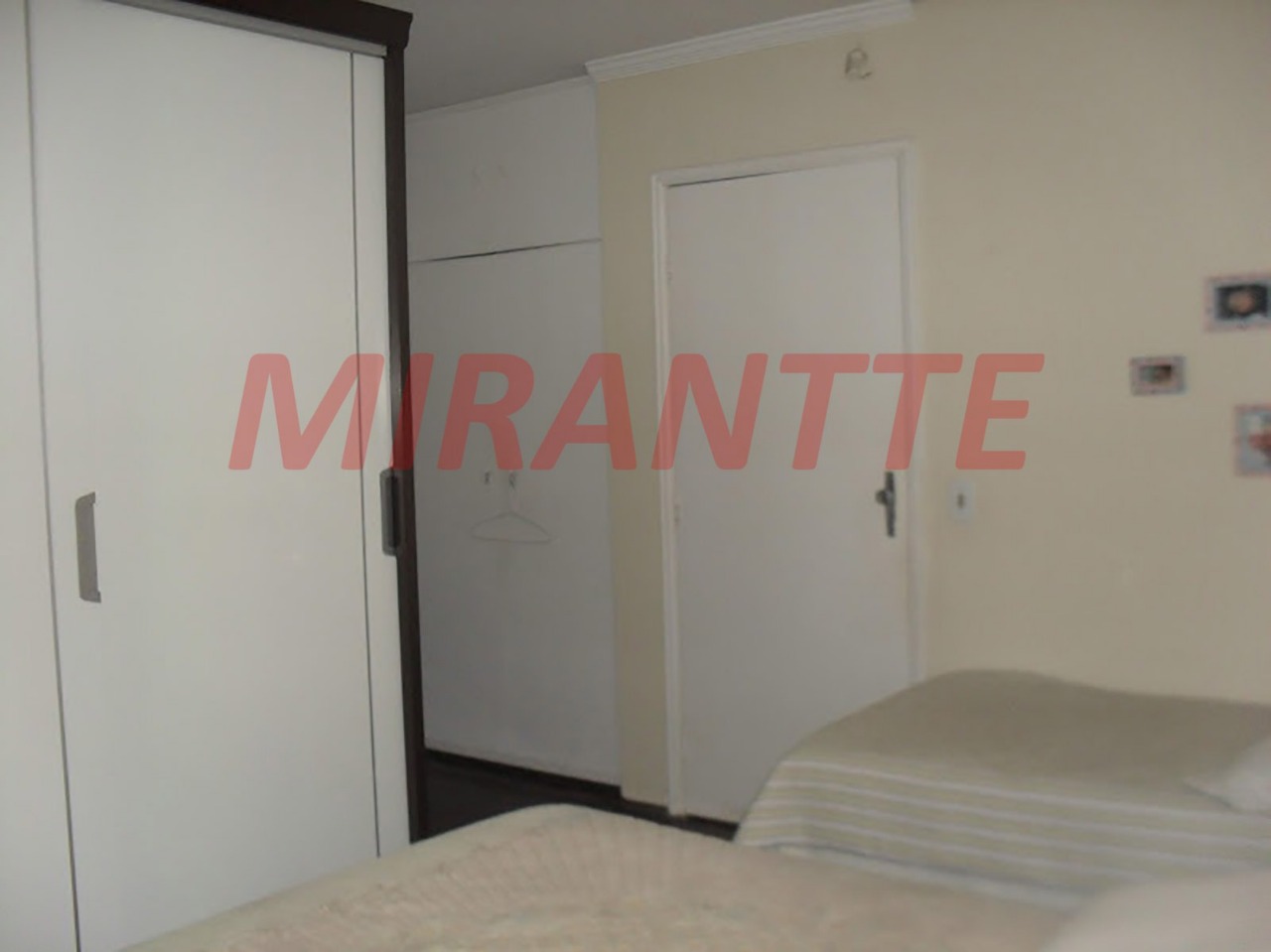 Sobrado de 300m² com 4 quartos em Jardim Virginia Bianca