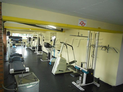 Apartamento de 168m² com 3 quartos em CENTRO