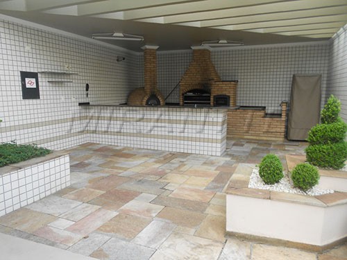 Apartamento de 168m² com 3 quartos em CENTRO