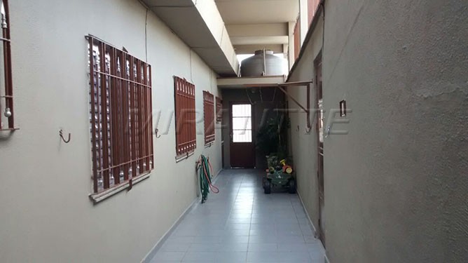 Comercial de 550m² com 6 quartos em Imirim