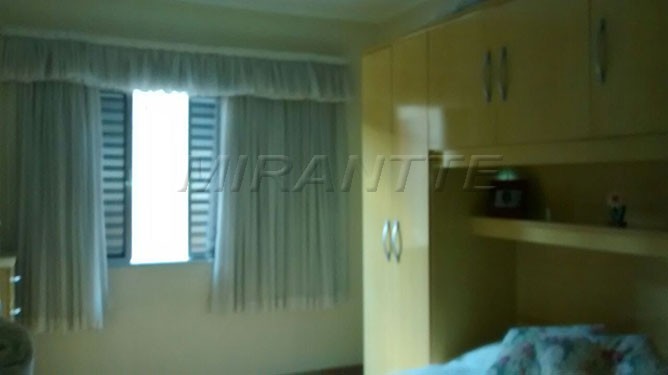 Comercial de 550m² com 6 quartos em Imirim