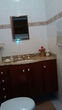 Comercial de 550m² com 6 quartos em Imirim