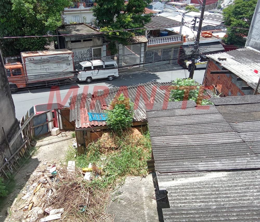 Casa terrea de 330m² com 4 quartos em Jardim Peri