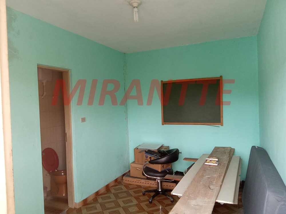 Casa terrea de 330m² com 4 quartos em Jardim Peri