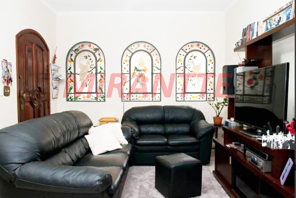 Sobrado de 180m² com 4 quartos em Santa Teresinha