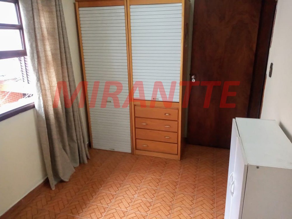 Sobrado de 180m² com 4 quartos em Santa Teresinha