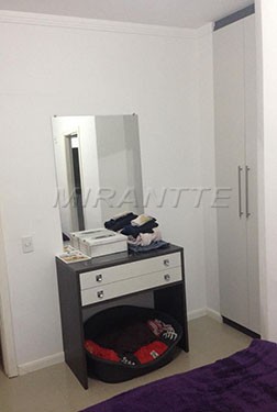 Cond. fechado de 85m² com 2 quartos em Imirim
