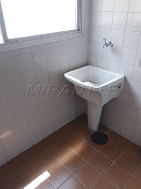 Apartamento de 65m² com 2 quartos em Barra Funda