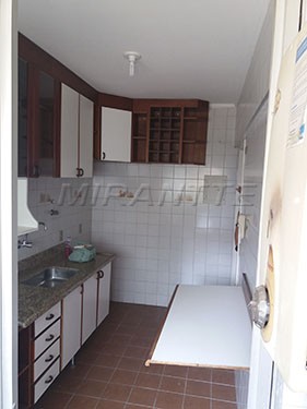 Apartamento de 65m² com 2 quartos em Barra Funda