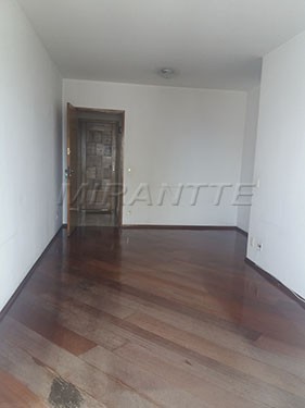 Apartamento de 65m² com 2 quartos em Barra Funda